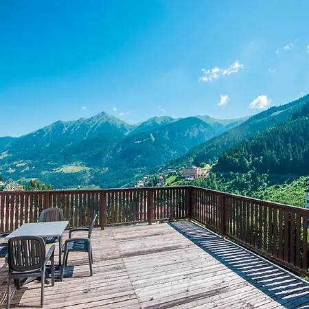 In Near Slopes Apartment *